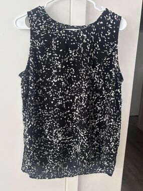 Halogen Black and White Abstract Print Sleeveless Camisole
